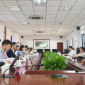 建為新聞 | 岳陽(yáng)市南湖新區(qū)黨工委書記王亞丹，岳陽(yáng)市委副秘書長(zhǎng)周玉萍一行赴上海國(guó)際旅游度假區(qū)調(diào)研，建為歷保董事長(zhǎng)郭偉民陪同參與